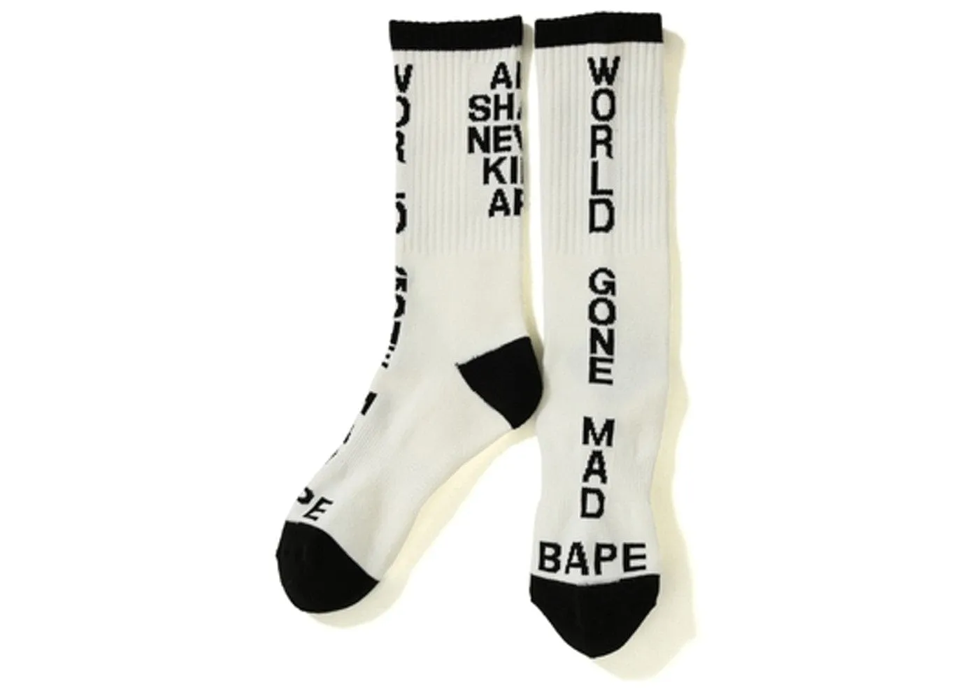 BAPE WGM ASNKA SOCKS WHITE