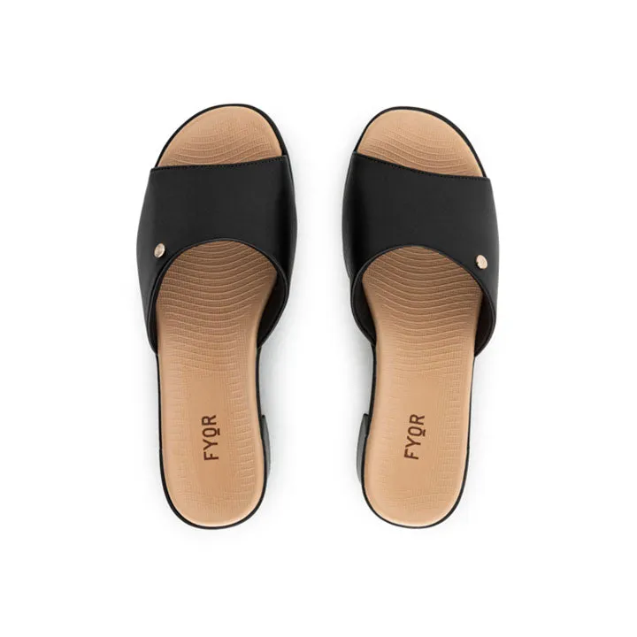 Casual Round Toe Sandal BRM 020