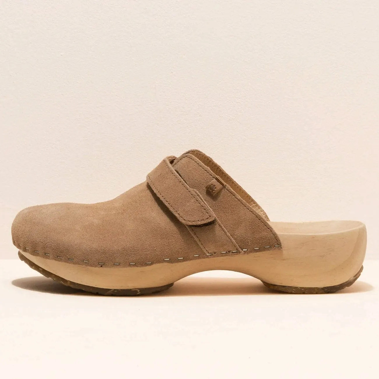 El Naturalista, SHOKUNIN, Clog, Lux Suede Leather, Honey